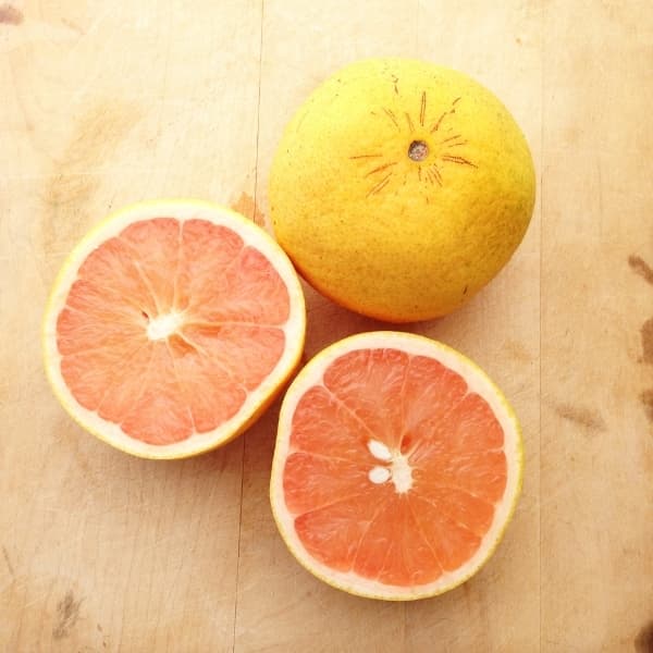 grapefruit with cut fruit