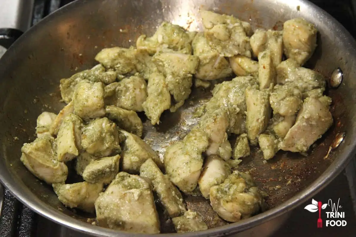 cook chicken in butter for masala