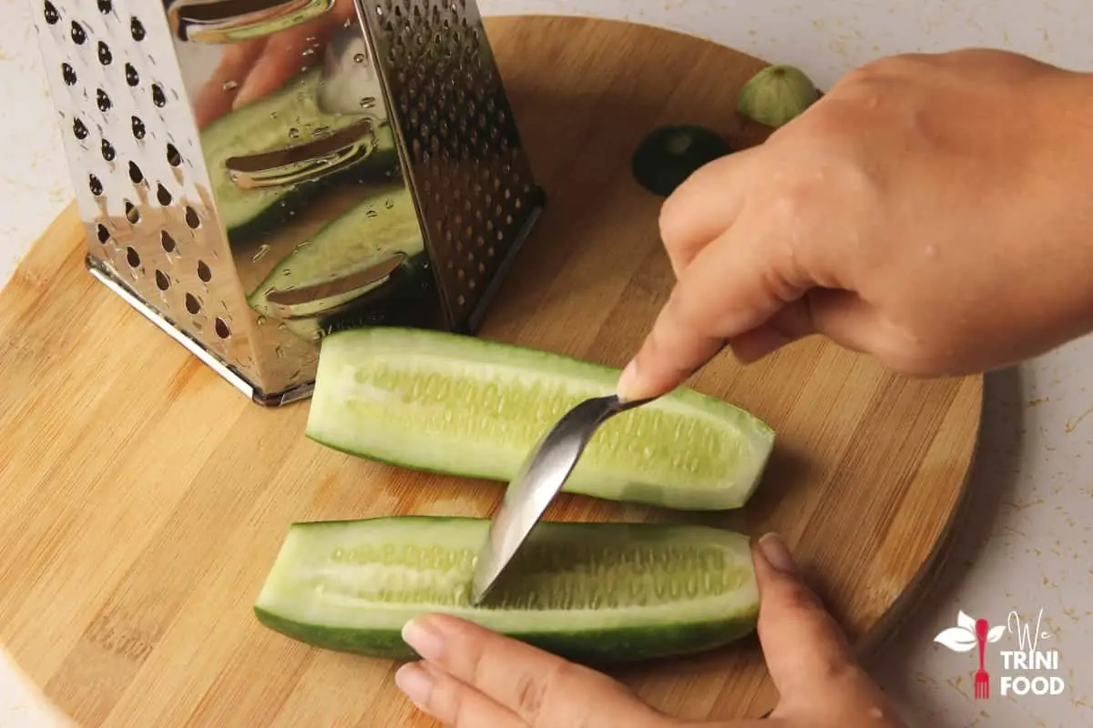 remove seeds from cucumber