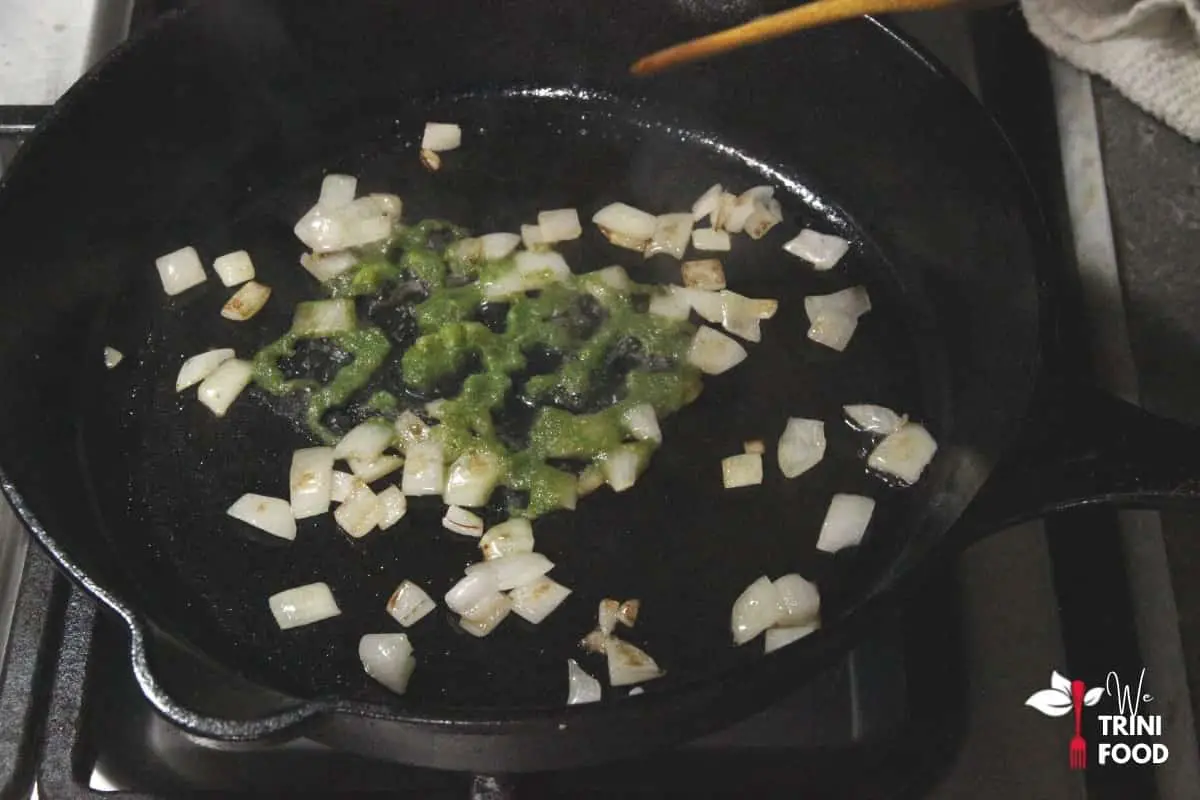 saute onions, seasonings for bodi