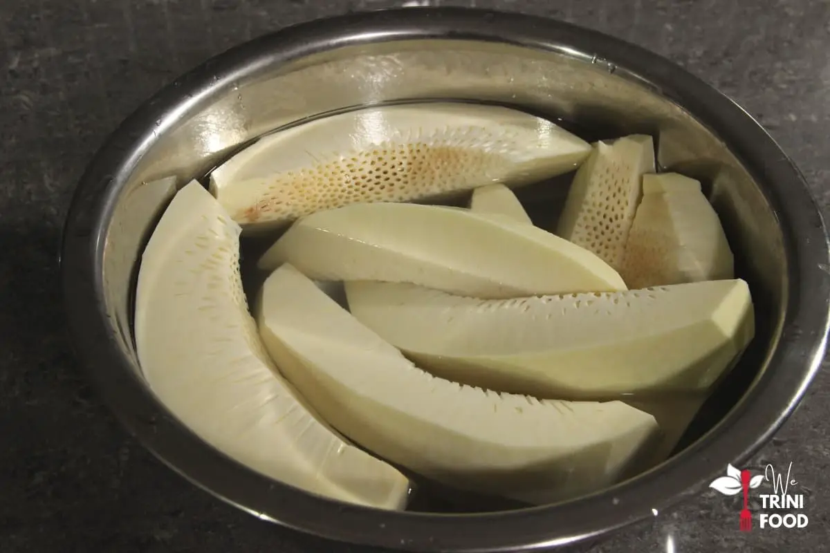 thick breadfruit slices