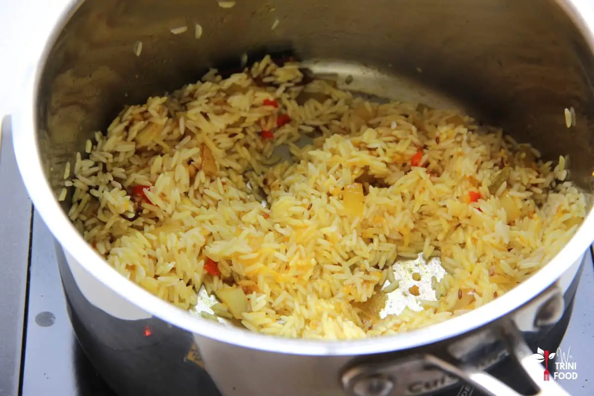 fry turmeric rice