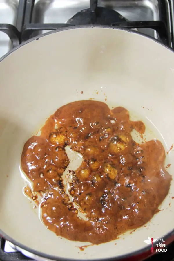 caramelize sugar for stewed lentils