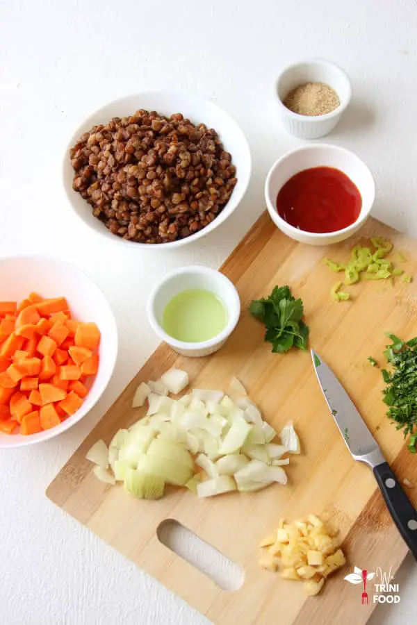 ingredients for stewed lentils