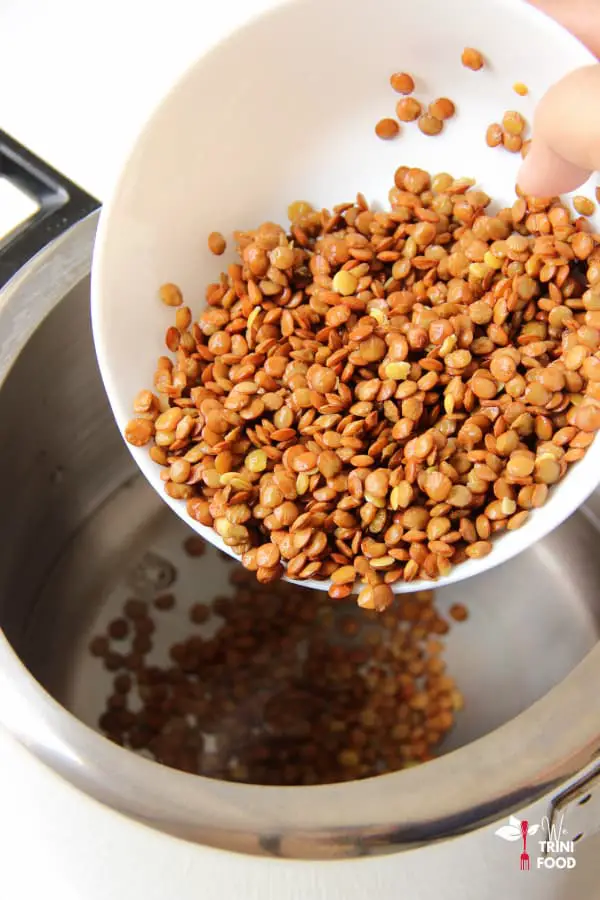 washed lentils added to pressure cooker