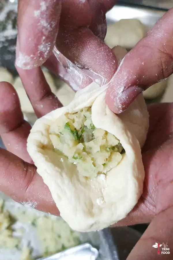 aloo pie filling stuffed in dough