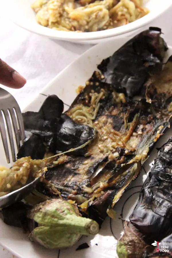 remove roasted eggplant for baigan choka