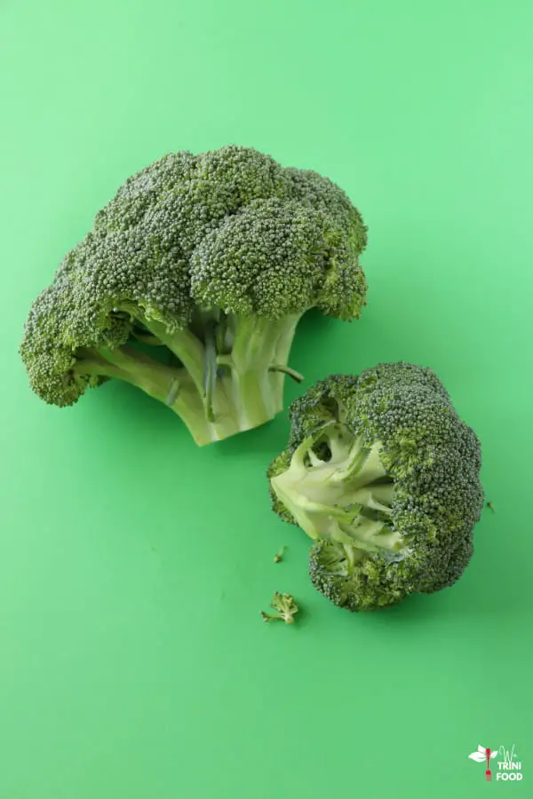 raw broccoli heads