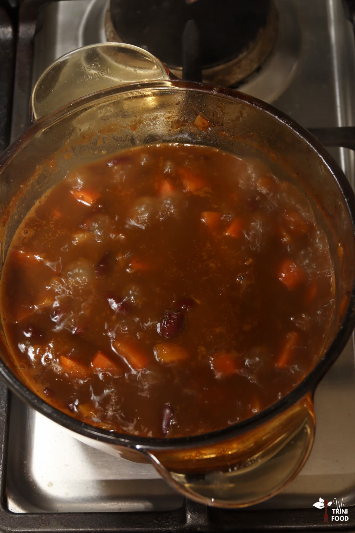 boiling down stew red beans