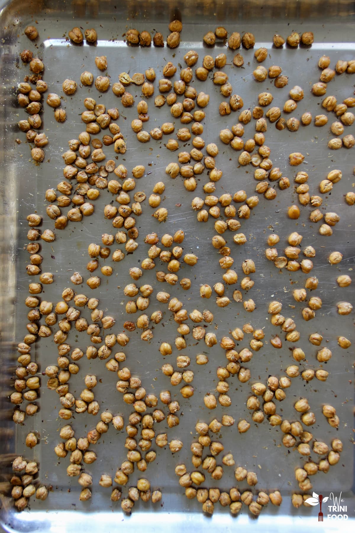 roasted chickpeas out of the oven