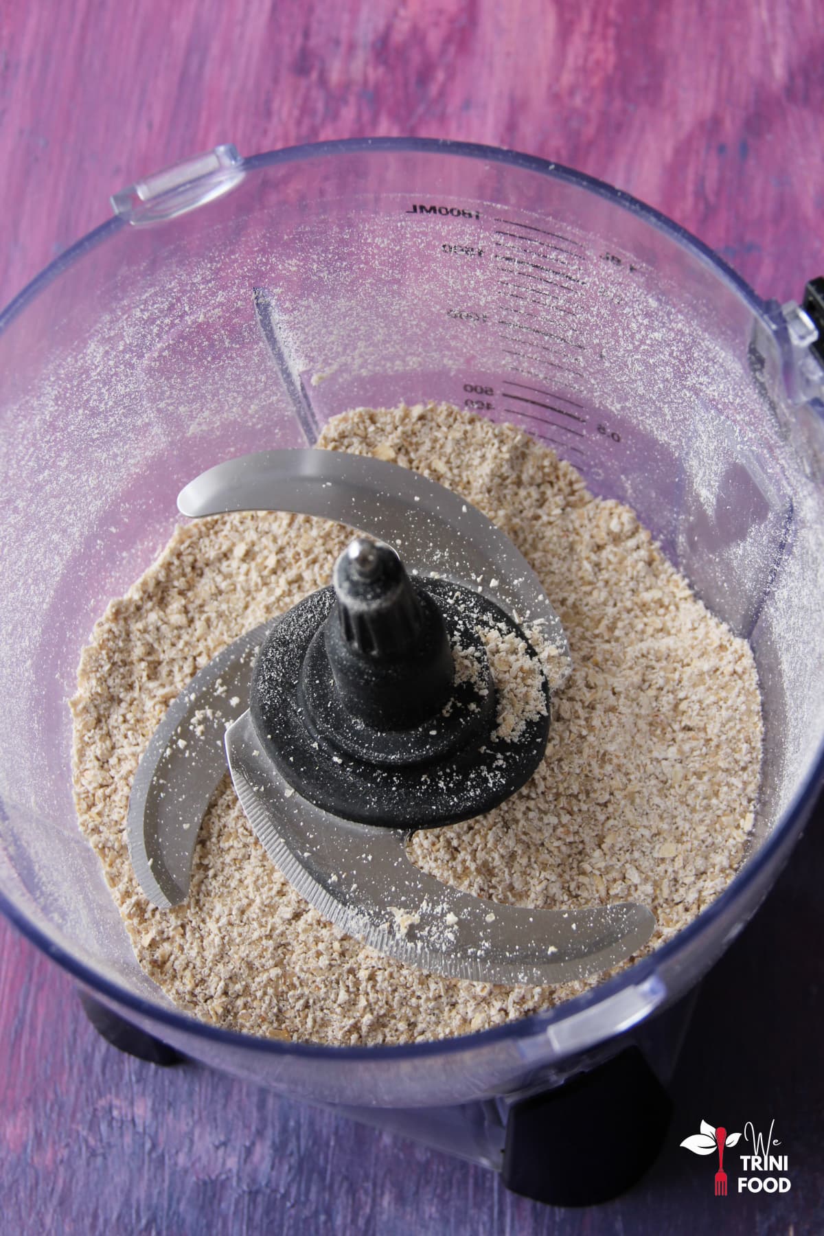 Blended dry ingredients for carrot oat muffins