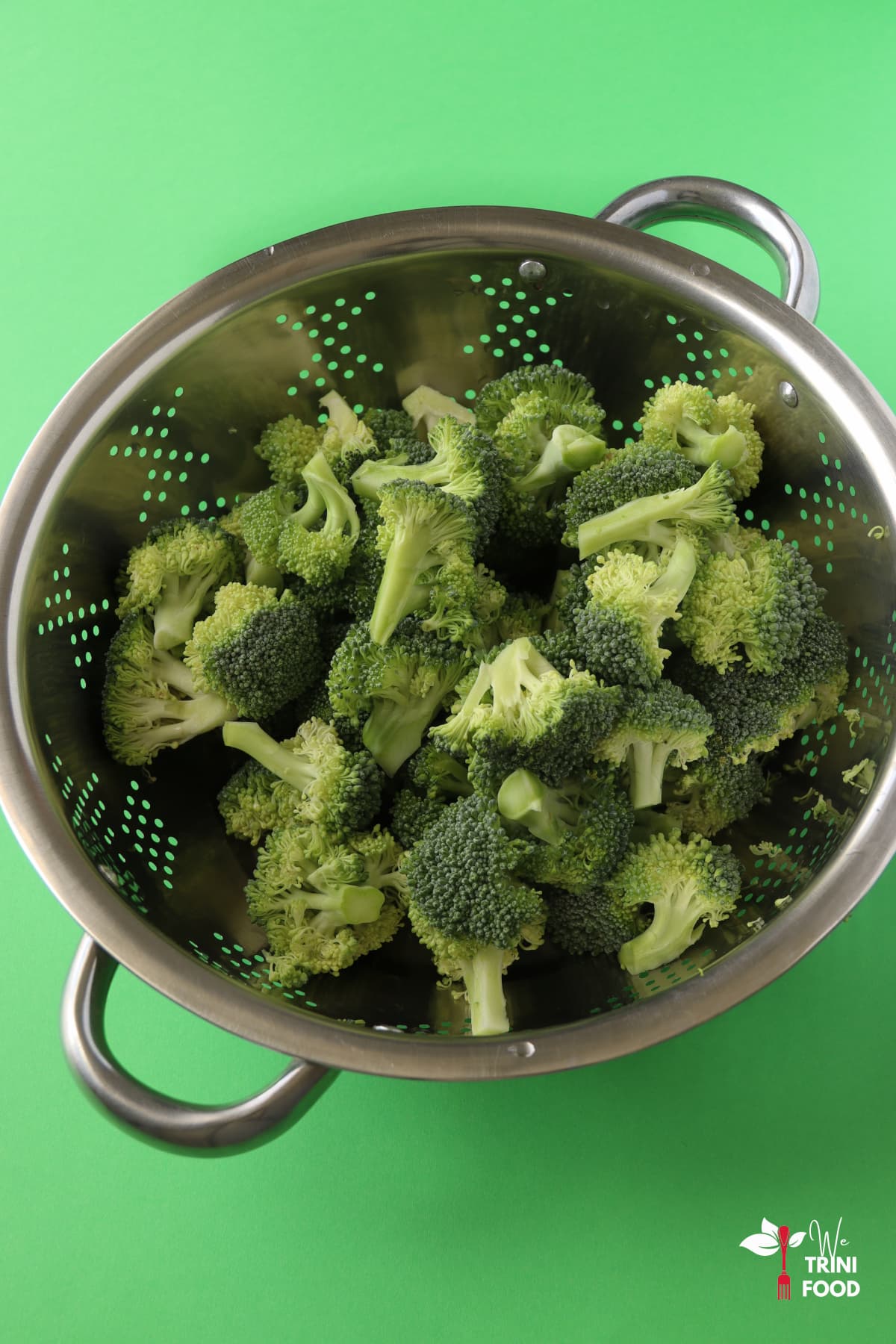 Cut broccoli florets for sauteed broccoli recipe