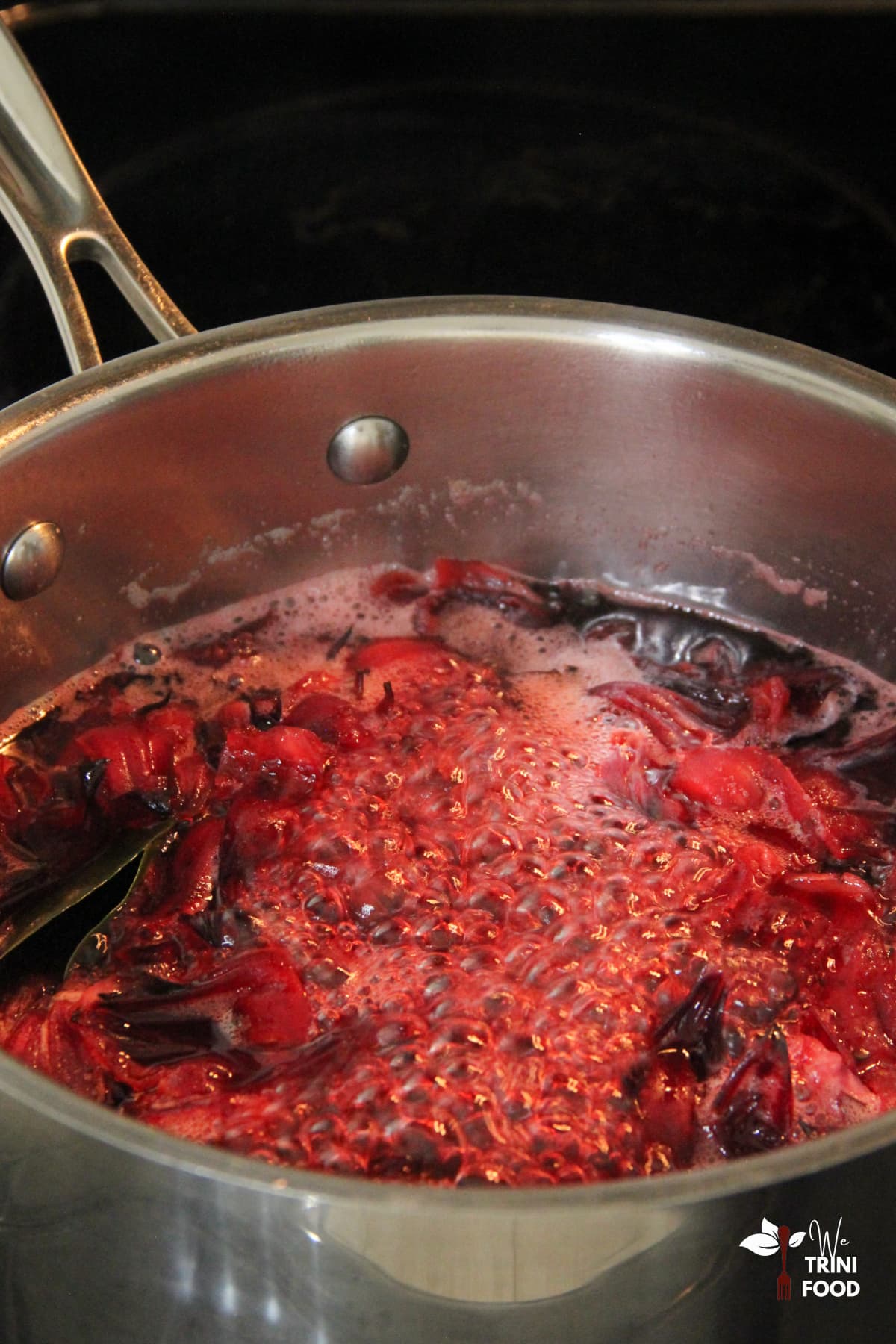Boiling sorrel before making jelly